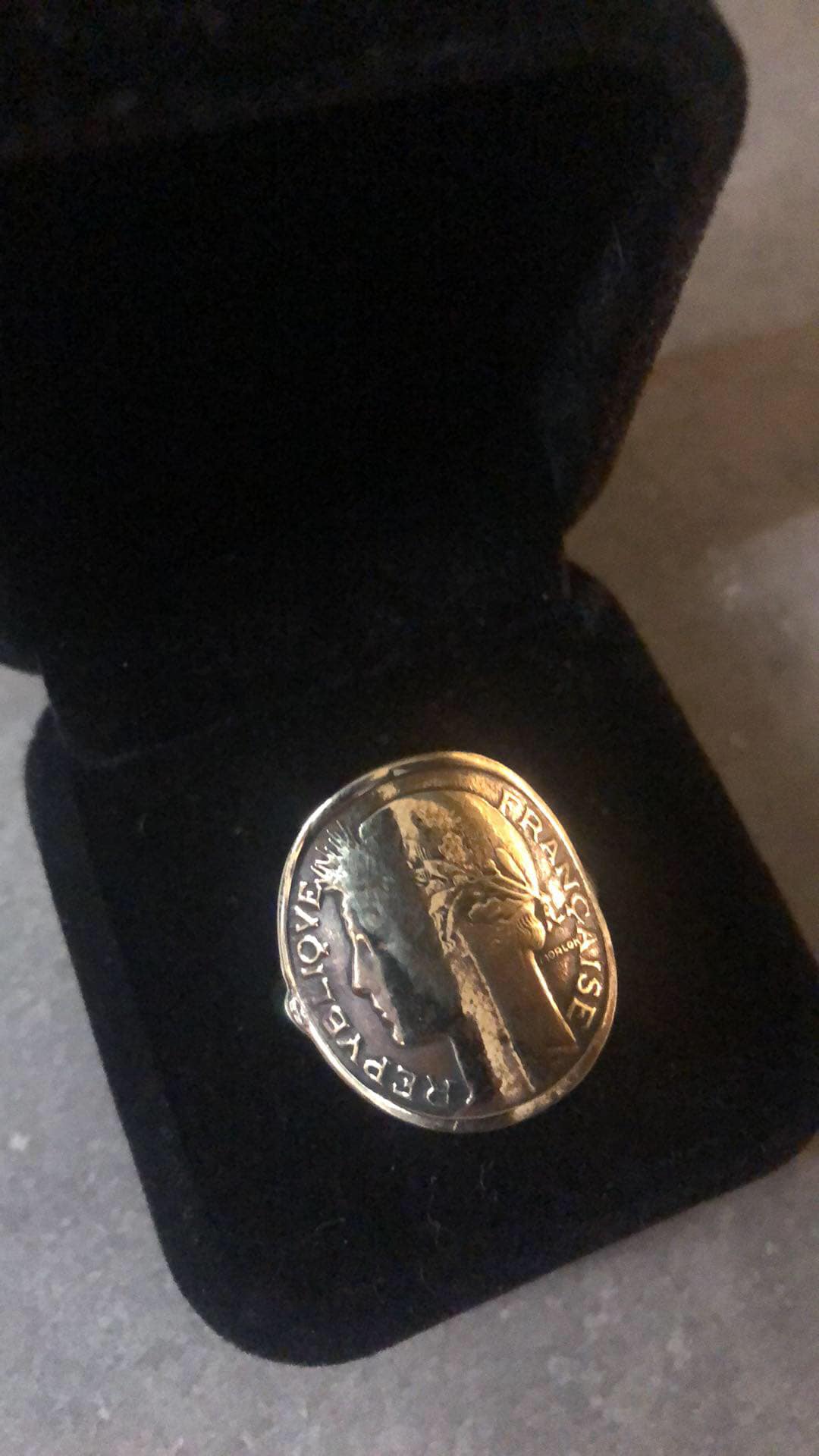 Bague pièce de monnaie Cintrée 1 franc Morlon ;Avers